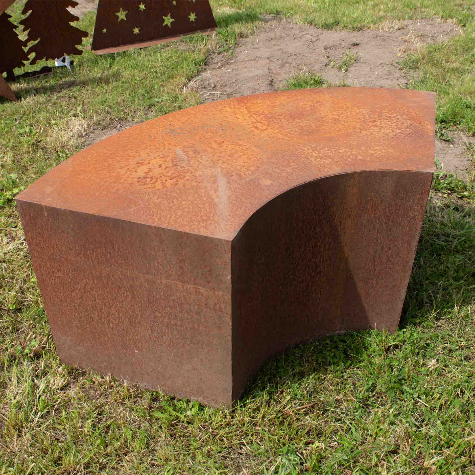 Ring viertel, oben geschlossen, H 45 B100 cm T 40 cm