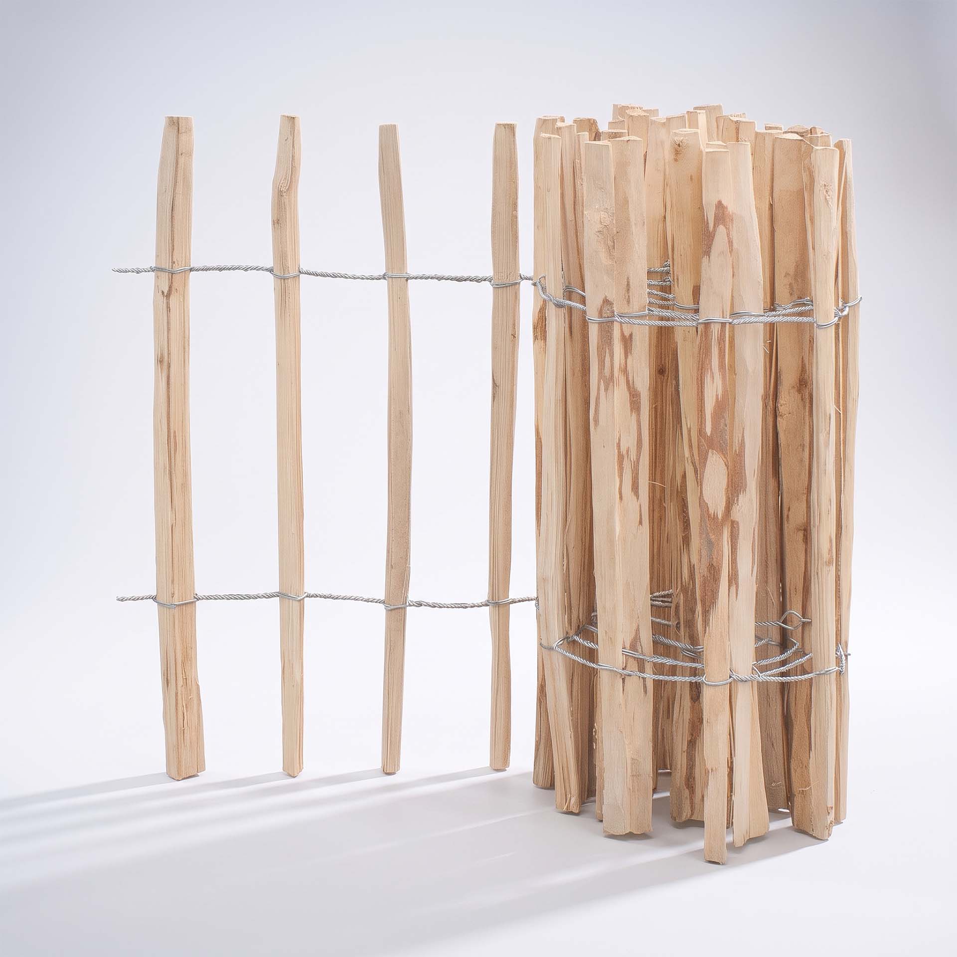 haselnuss-staketenzaun-60cm_7-9-produktbild.jpg Staketenzaun Haselnuss Höhe 60 cm, Länge 5 Meter, Lattenabstand 7-9 cm