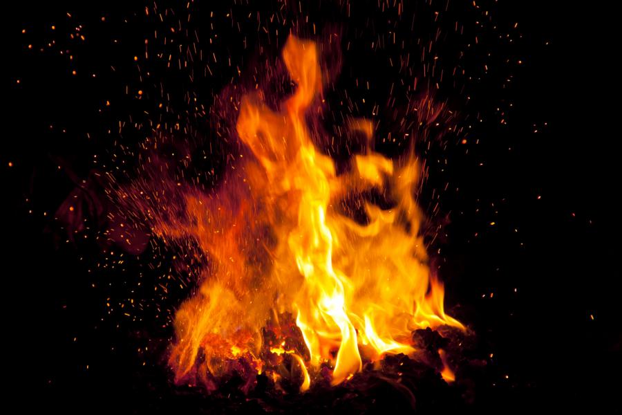 Krumpholz Gartenhäckchen (geschmiedet) mit rundem Auge, 1 Zinken (Herzform) und 130 cm Eschenstiel