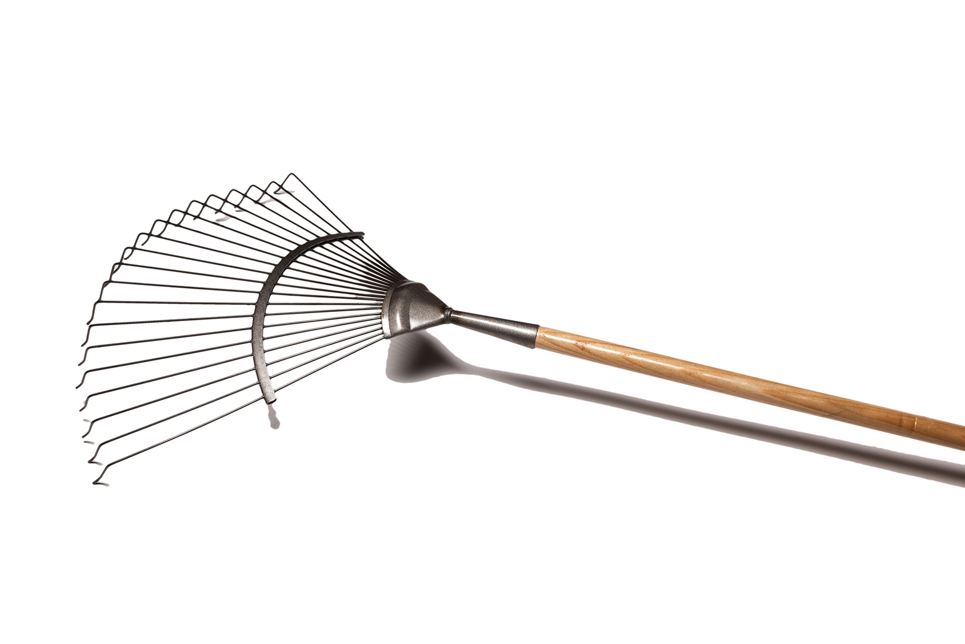 Krumpholz gazonhark 20 tanden met lange essen steel (150 cm)