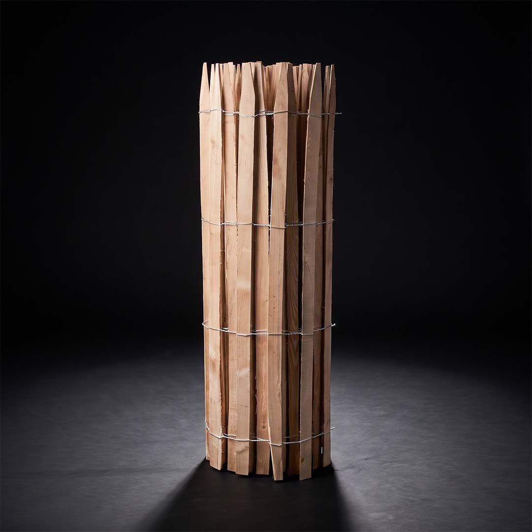Premium Staketenzaun aus Robinie (gesägt) - Länge 5 Meter, Höhe 150 cm, Lattenabstand 6-7 cm