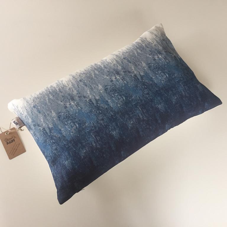 Kissenhülle Wish, Farbverlauf, blau/weiß, 35x55cm