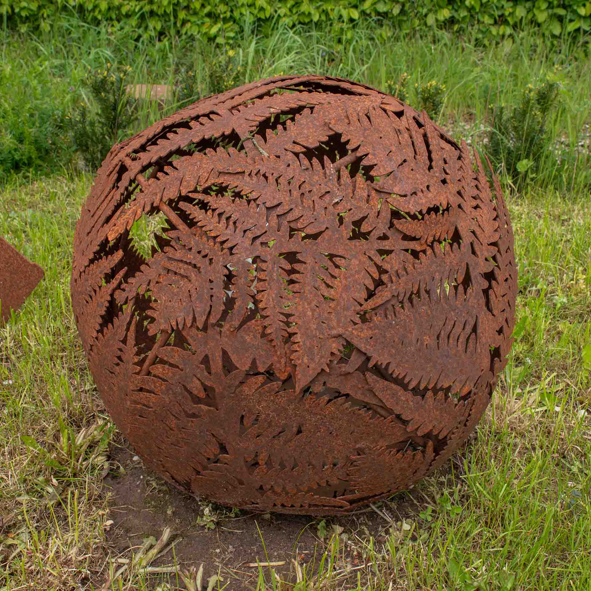 Farnkugel, Edelrost, Ø 50 cm