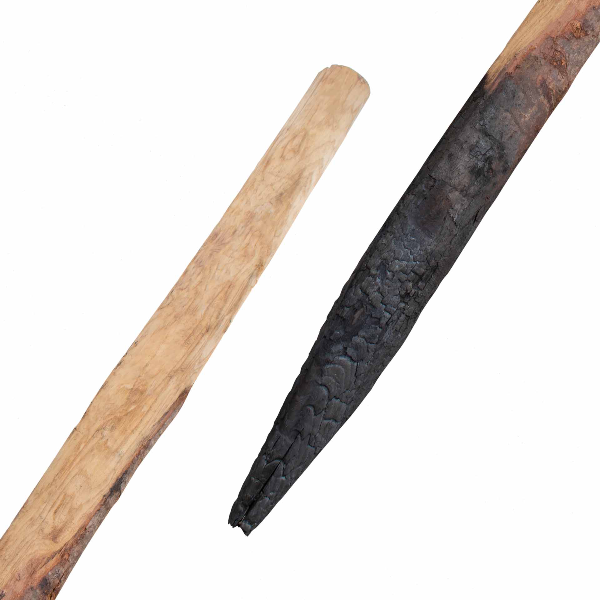 Gevlamde kastanje paal, 150 cm lang, diameter 6-8 cm Gevlamde kastanje paal, 150 cm lang, diameter 6-8 cm
