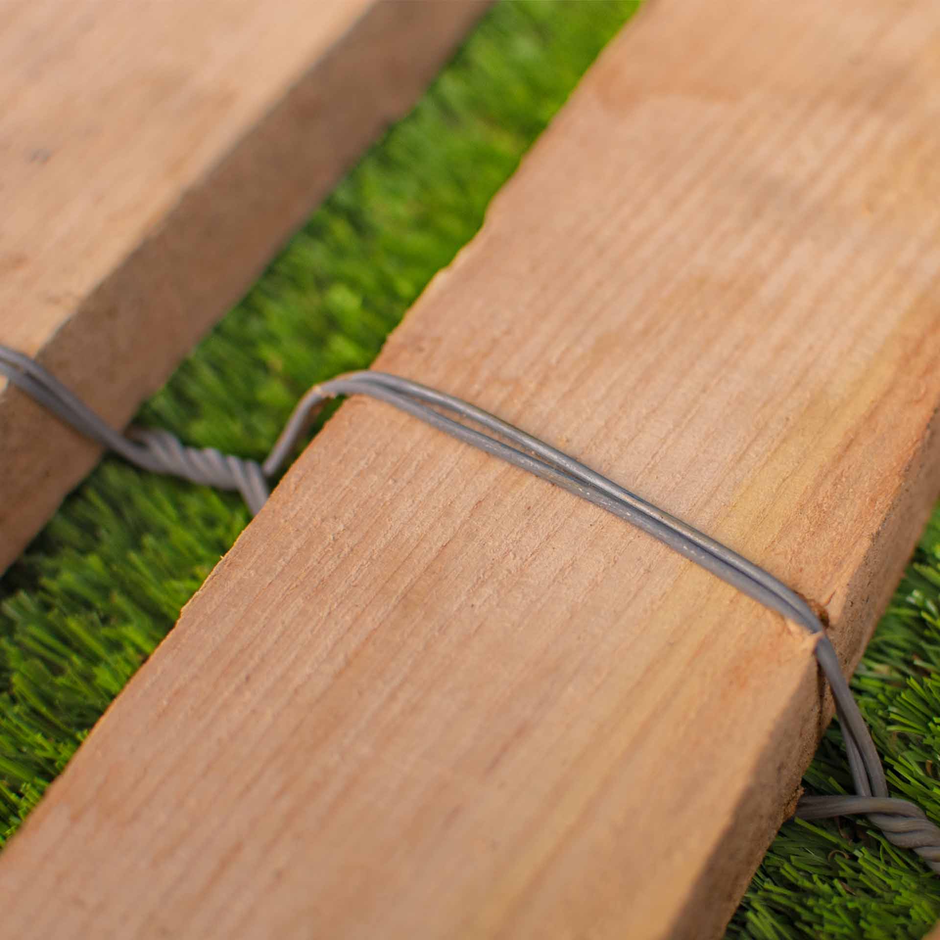 Rollweg aus Holz, Edelkastanie - 5 Meter Rolle, Breite 50 cm Rollweg aus Holz, Edelkastanie - 5 Meter Rolle, Breite 100 cm