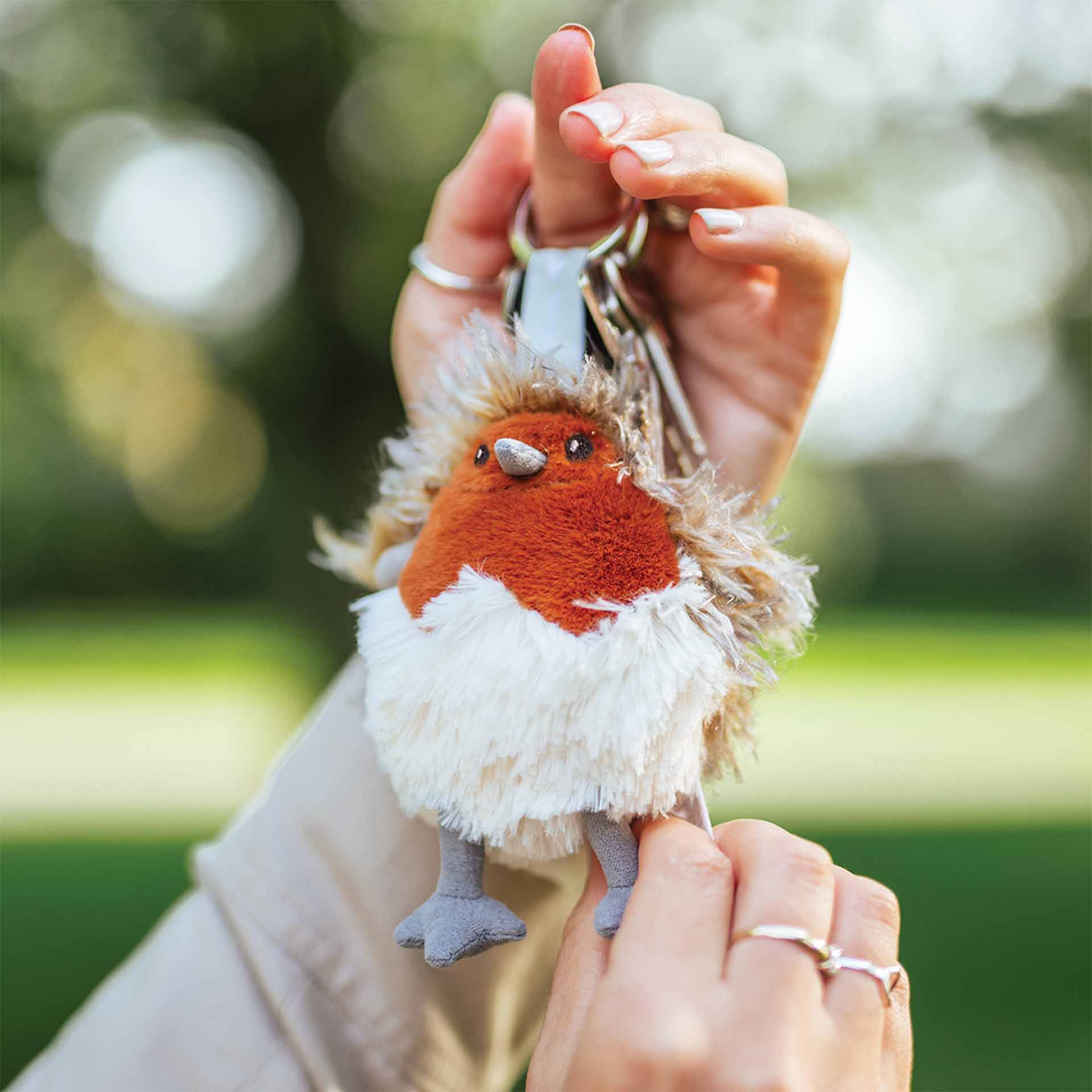 Schlüsselanhänger Mini Plüschtier, Rotkehlchen "Adele"